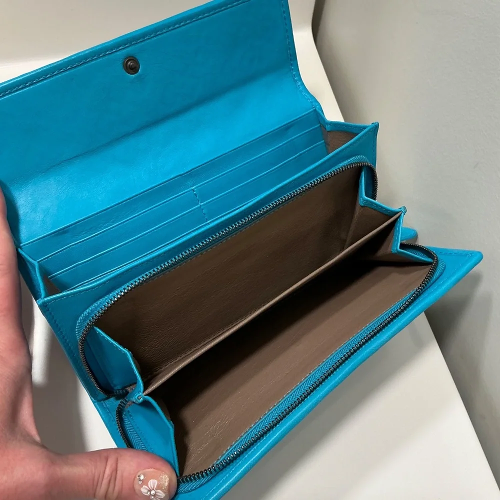 Bottega Veneta Intrecciato aqua and snakeskin wallet - Picture 6 of 9